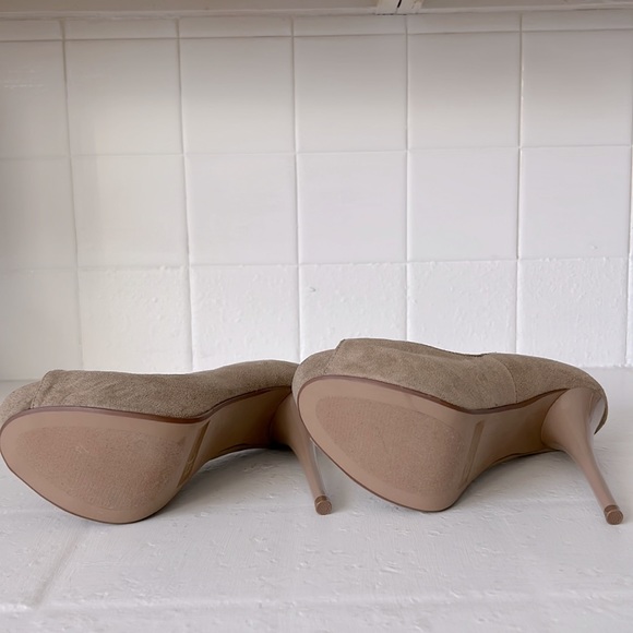 Charlotte Russe Platform Peep Toe Heels - Picture 6 of 6